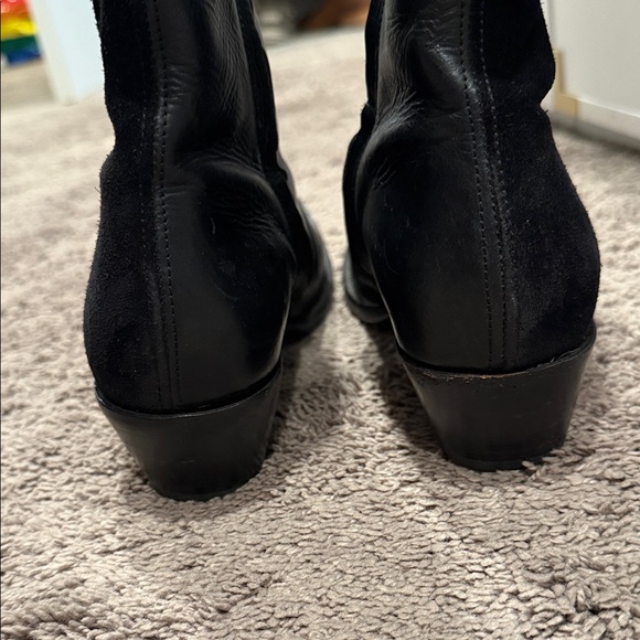 Frye Black Leather Men's Boots with Red Lining - Picture 4 of 4